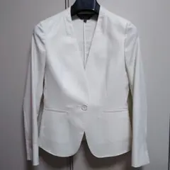 INDIVI セットアップ、ノーカラージャケット・スカート ホワイト