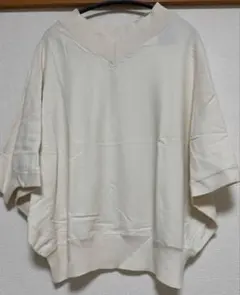 AZUL by moussy アイボリー Vネック 五分袖 トップス