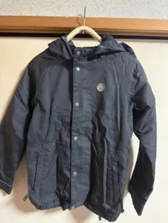 VOLCOM 子ども用 ブラックジャケット