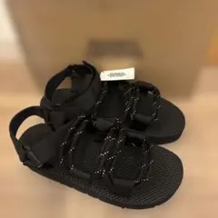 未使用　RODEO CROWNS ブラック スポーツサンダル　24.5cmのサムネイル