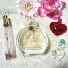 【最終値下げ】香水　4点セットまとめ売りのサムネイル