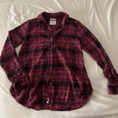 AMERICAN EAGLE OUTFITTERS ボーイフレンドフィット 長袖