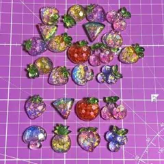 【新品】デコパーツ プラパーツ フルーツ キラキラ グリッター 24個まとめ売り