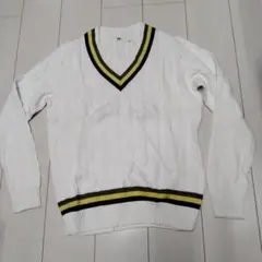 新品　UNIQLO　ユニクロ　Ｖネック　セーター　Ｌ　訳あり