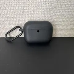 ブラック イヤホンケース AirPodsPro3用 カラビナ付き