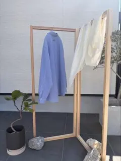 杉 無垢材 ホワイト色ハンガーラック 木製 シンプル 店舗什器/フリマに