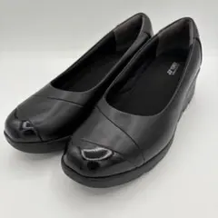 【極美品】完売品　ヨネックス　パワークッション　ウォーキングパンプス　ブラック 極美品】完売品 ヨネックス パワークッション ウォーキングパンプス