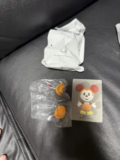 ポップマート　ピクサー　ミッキーマウス　スリンキー