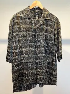 HARE 半袖シャツ 抽象パターン