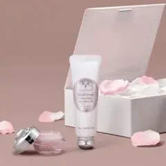 ジルスチュアート　ハンドクリーム&リップマスクセット　ギフト