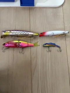 き*読様 シーバスルアーセットのサムネイル