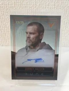 オスカーアイザック直筆サインカード topps 世界75枚 - メルカリ