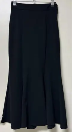 GU カットソーマーメイドロングスカートブラック　S