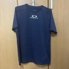 OAKLEY トレーニングシャツ