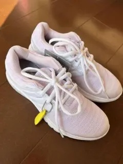 adidas 新品　エナジークラウド　ランニングシューズ　運動靴　スニーカー