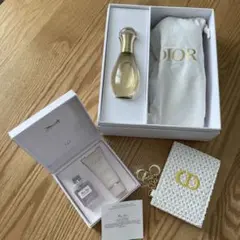 Dior アイマスク＆枕カバー＆かっさ - メルカリ