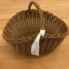 UTILE ワイヤー編みバスケット