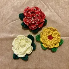 お花のブローチ　ハンドメイド NO.3