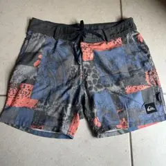 クイックシルバー×ブルーブルー コラボ　ボードショーツ