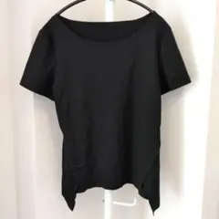 半袖カットソー　ブラック　裾カッティング　小さめM　くびれ魅せデザインのサムネイル