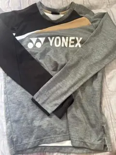 yonex トレーナー長袖