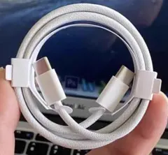 USB-C to Lightningケーブル 1m ホワイト