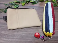 ハンドメイド　ミニポーチとペンケース　2点セット　ベージュ　花　ジッパー