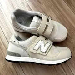 【新品】New Balance 313 ベージュ キッズスニーカー　19cm