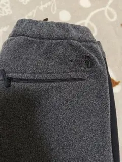 THE NORTH FACE フリースパンツ グレーのサムネイル