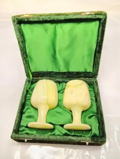 Item thumbnail for item 1e3ee18a-fb7d-40ff-b541-9dcba4ccc991