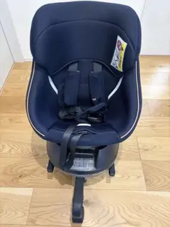 Combi チャイルドシート ISOFIX 回転式のサムネイル