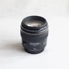 中古 Canon EF85mm F1.8 USM 中望遠 純正フード・ケース付のサムネイル