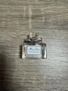 Miss Dior ミスディオール オードゥトワレ ブルーミングブーケ 5ml