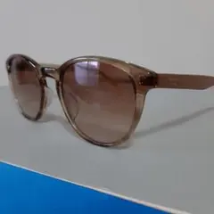 LANVIN en Bleu 　ランバン　サングラス　型番SLB009J06BA