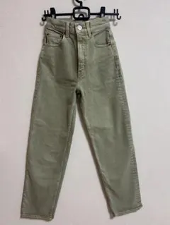 MOUSSY オリーブグリーン ストレートデニム マウジー デニム 緑