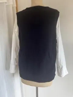 【セットアップ】ネイビー ニットベスト&綿ブラウスのサムネイル