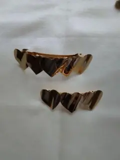 バレッタ2点(ハート型・金色)です!!＼(^-^)／