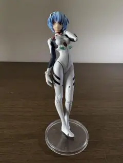 エヴァンゲリオン 綾波レイ　プラグスーツ　フィギュア