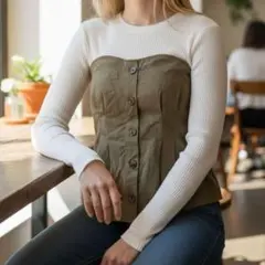 美品 イング トップス M 白×茶 ボタン付 長袖 リブ編み スモッキング