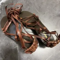 編み上げ　レースアップ　サンダル　レディース　革