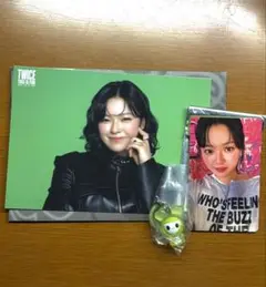 TWICE フォトブックとキーホルダーセット