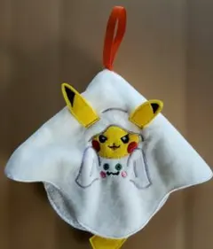 ピカチュウ　ハンドタオル