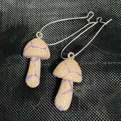 エスニック　ピアス　キノコモチーフ ピアス パープル ベージュ