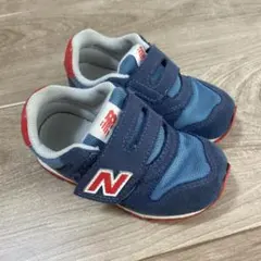 Item thumbnail for item 0d3cb452-89f7-41af-85a1-f473aa9cf91b