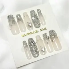【 現品 】ネイルチップ｜埋め尽くし｜ギャル｜韓国｜ちゅるん｜キラキラ｜ビジューのサムネイル