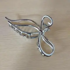 リボン型メタルヘアクリップ