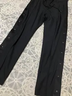 未使用品　DIESEL ディーゼル　サイドボタンデザイン　カジュアル　スラックス