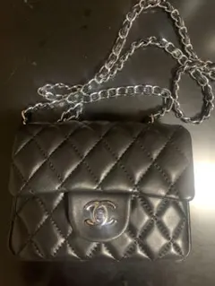 CHANEL ノベルティー　ミニマトラッセル　ショルダーバッグのサムネイル