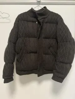 ダークブラウン ケーブルニット風ダウンジャケット