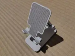 調整可能なホワイトスマホスタンド　ホワイト　一度のみ使用　極美品